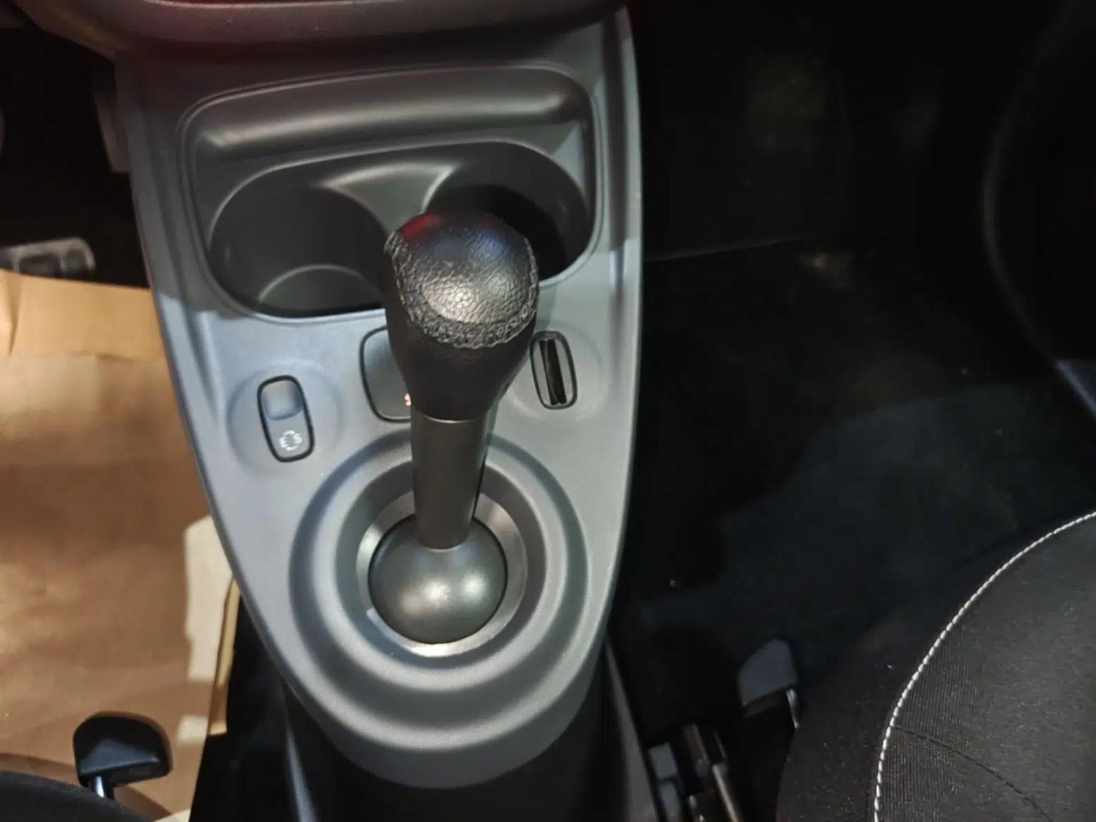 smart forfour 2017 0.9T 66kW Beloved Special Edition — миниатюра 16