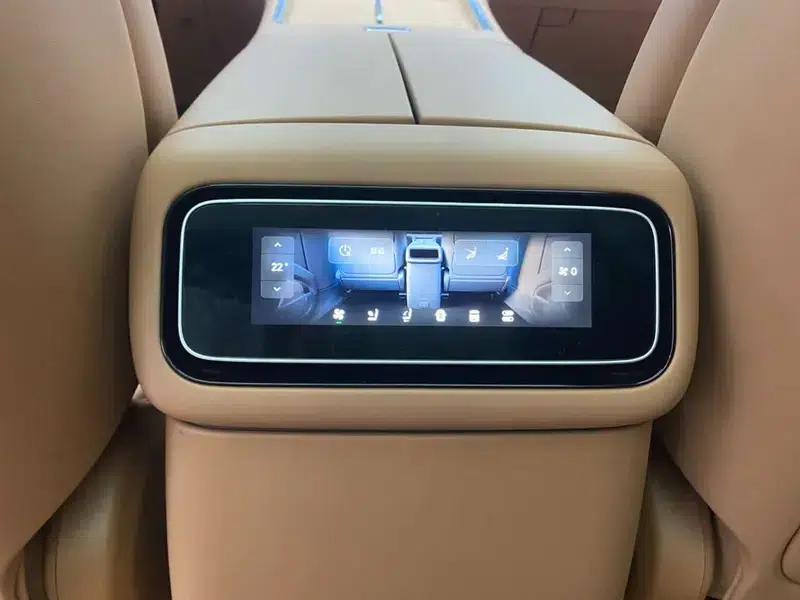 Leapmotor D19 2026 Pure Electric 720 Smart Edition (Six Seats) — миниатюра 13