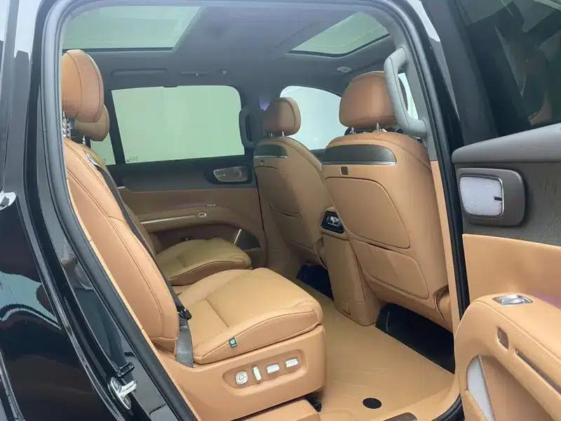 Leapmotor D19 2026 Pure Electric 720 Smart Edition (Six Seats) — миниатюра 31