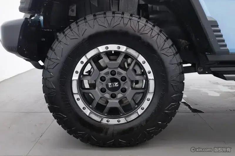 212 T01 2024 Model 2.0T Changfeng Edition — миниатюра 11