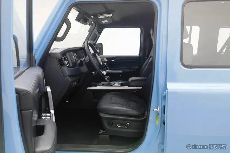 212 T01 2024 Model 2.0T Changfeng Edition — миниатюра 17