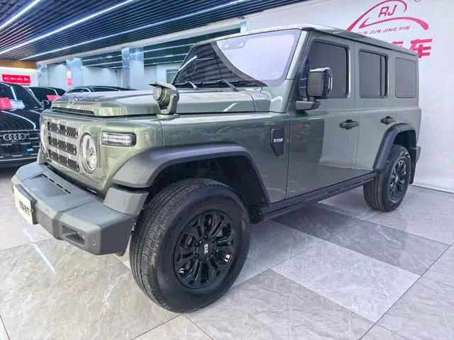 212 T01 2024 Explorer 2.0T