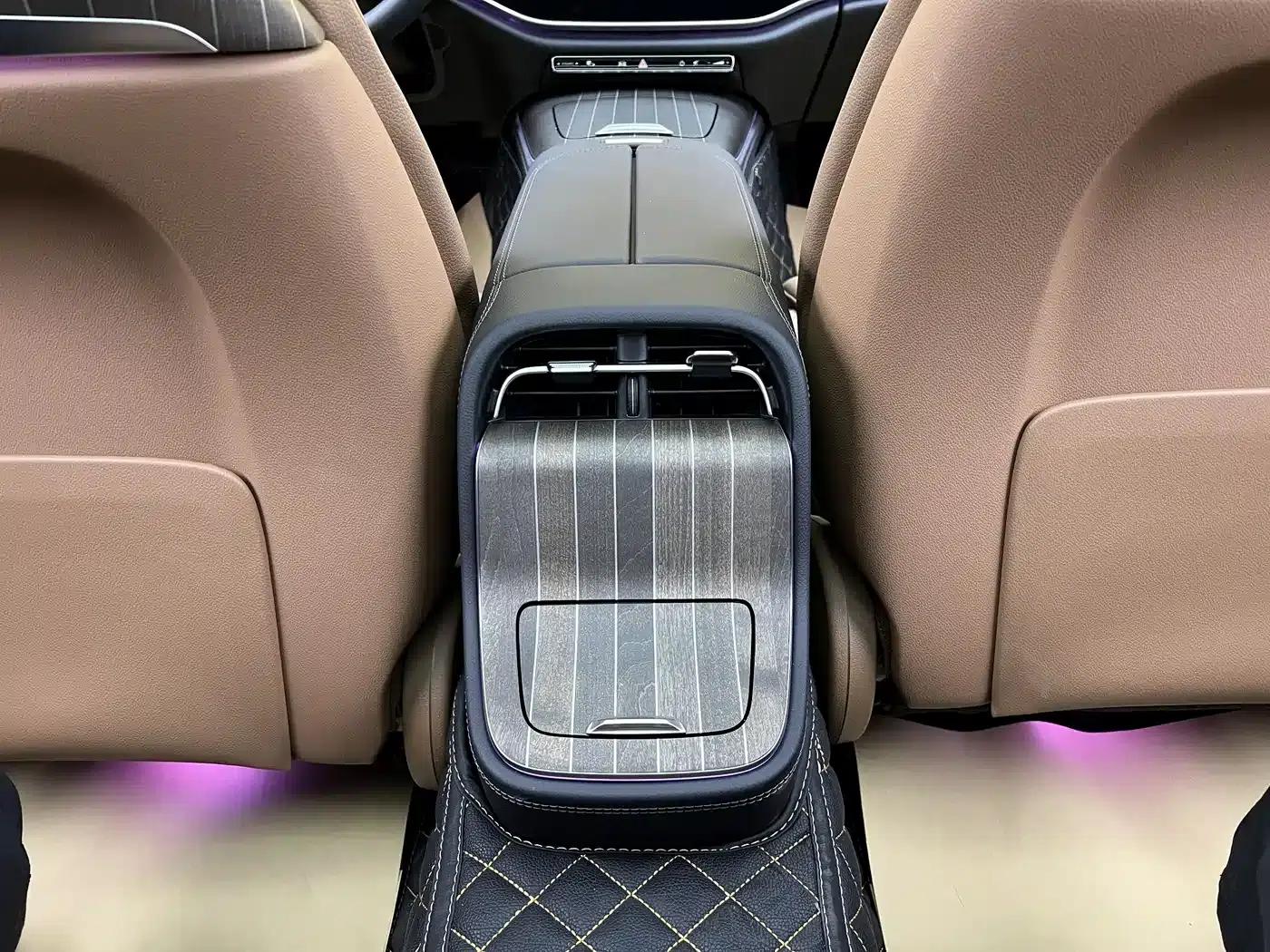 2025 Mercedes-Benz E-Class E 300 L Luxury — миниатюра 25