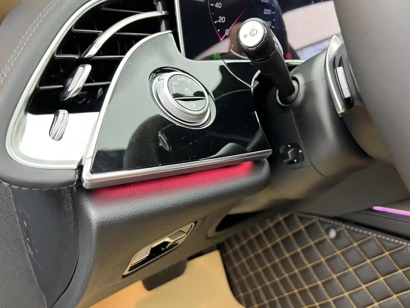 2025 Mercedes-Benz E-Class E 300 L Luxury — миниатюра 6