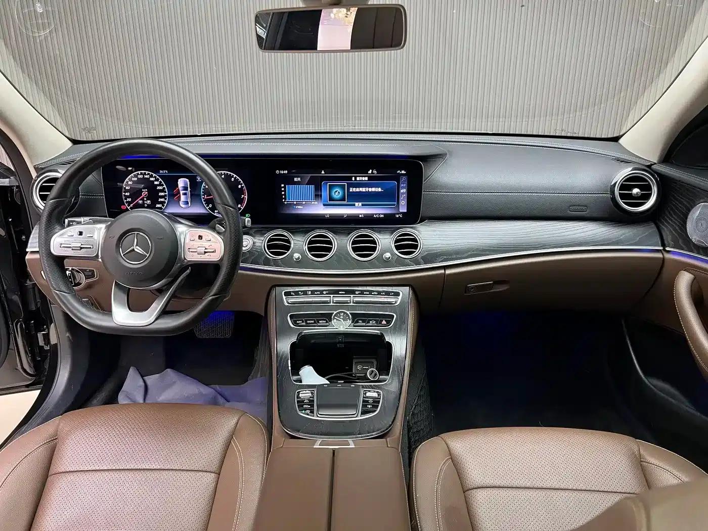 Mercedes-Benz E-Class 2019 Facelift E 300 L Sport Luxury — миниатюра 3