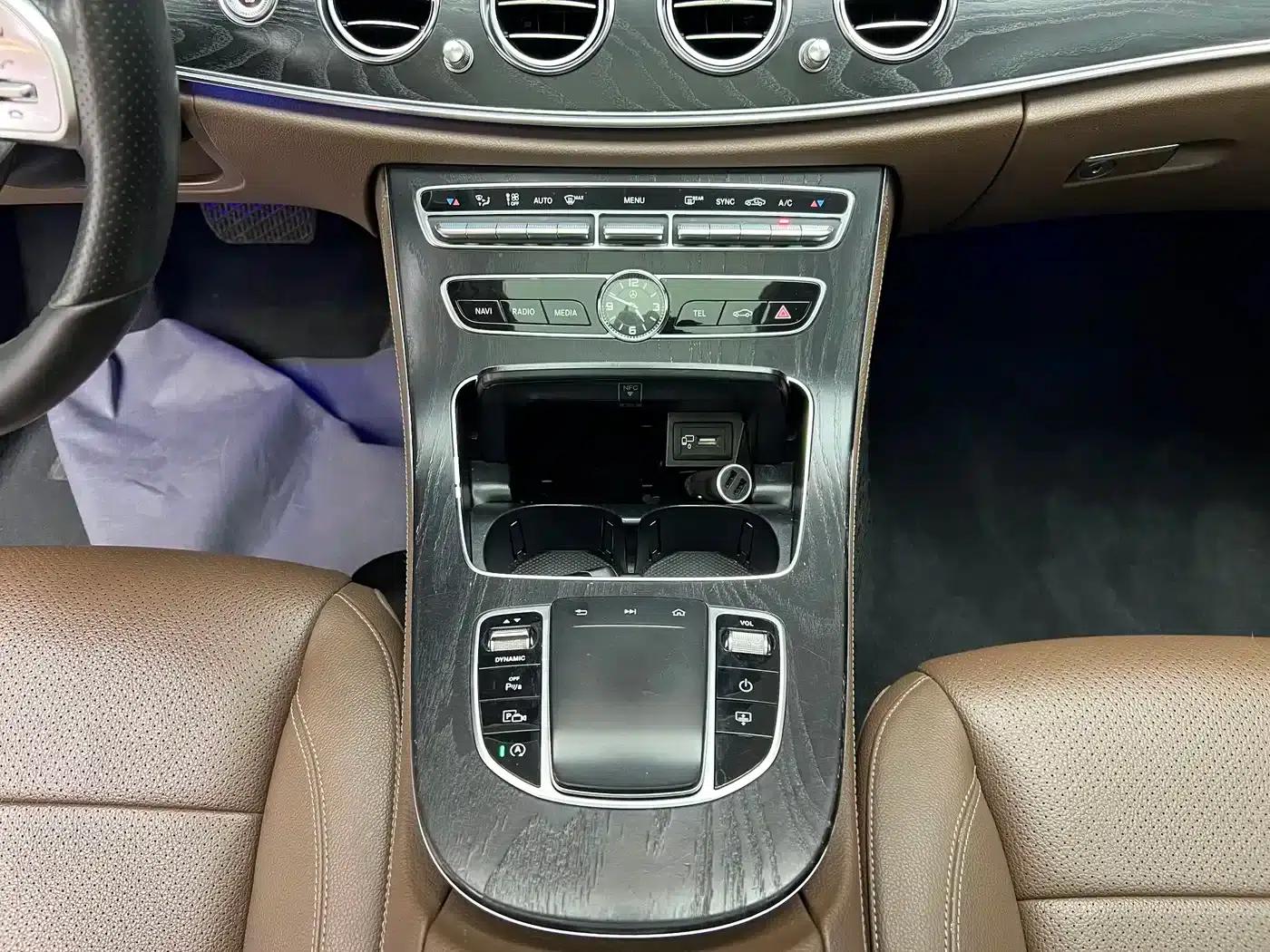 Mercedes-Benz E-Class 2019 Facelift E 300 L Sport Luxury — миниатюра 4