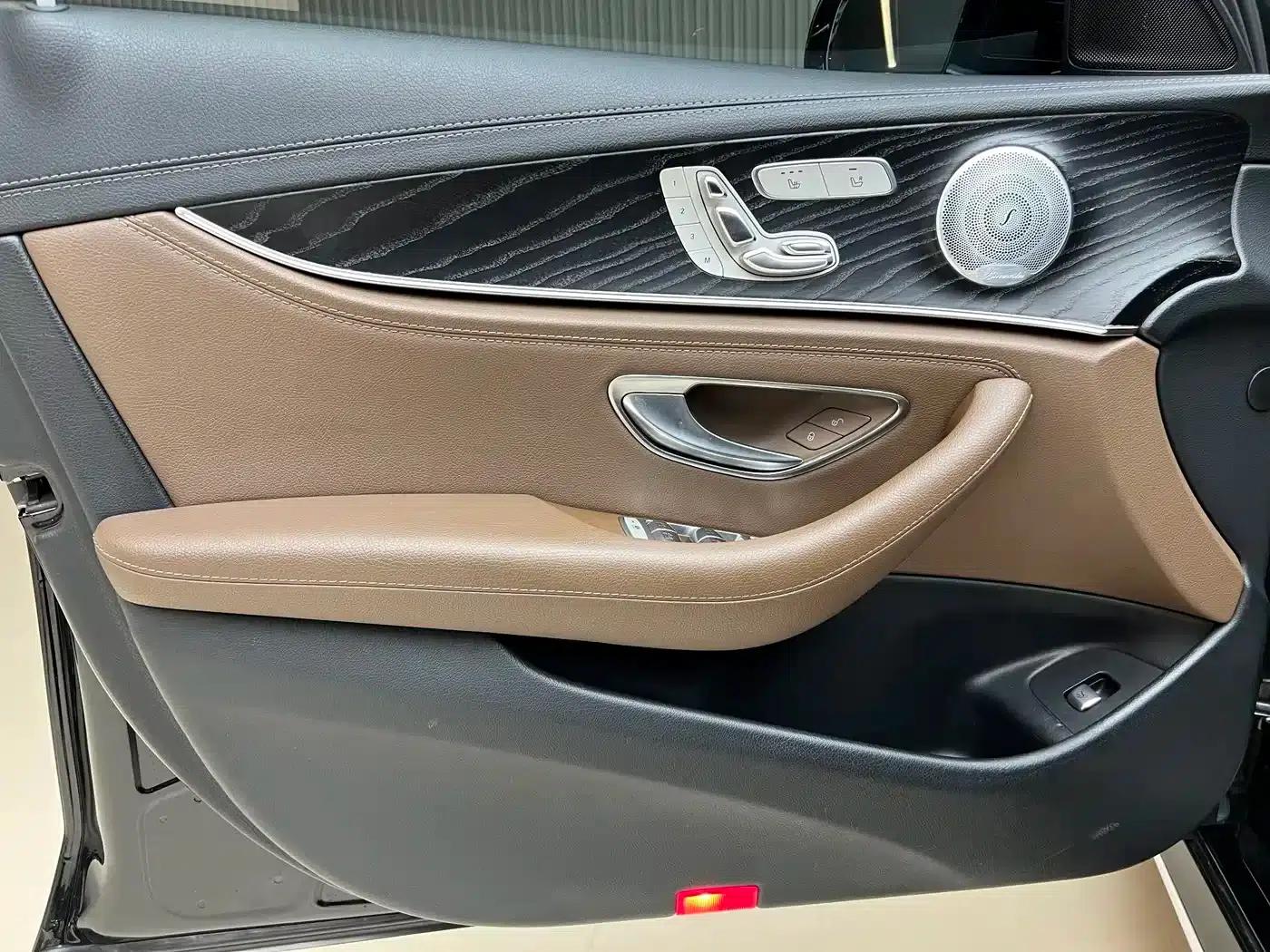 Mercedes-Benz E-Class 2019 Facelift E 300 L Sport Luxury — миниатюра 7