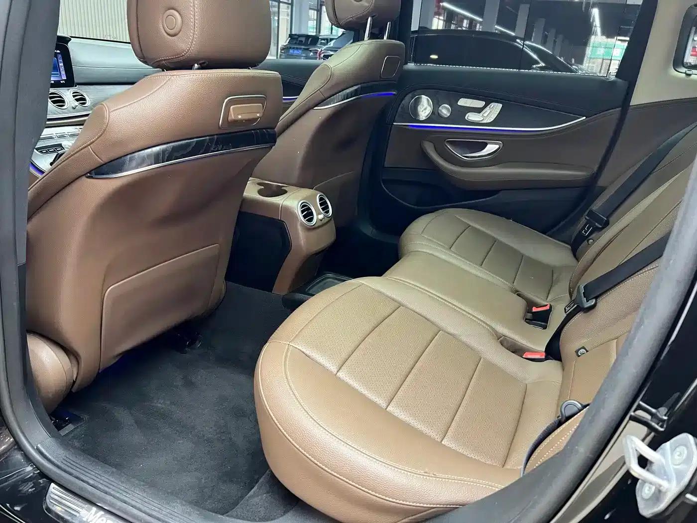 Mercedes-Benz E-Class 2019 Facelift E 300 L Sport Luxury — миниатюра 10