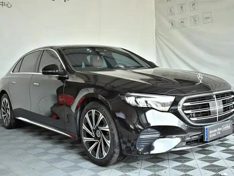 2025 Mercedes-Benz E-Class E 300 L Luxury — миниатюра 3