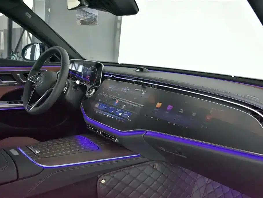 2025 Mercedes-Benz E-Class E 300 L Luxury — миниатюра 8