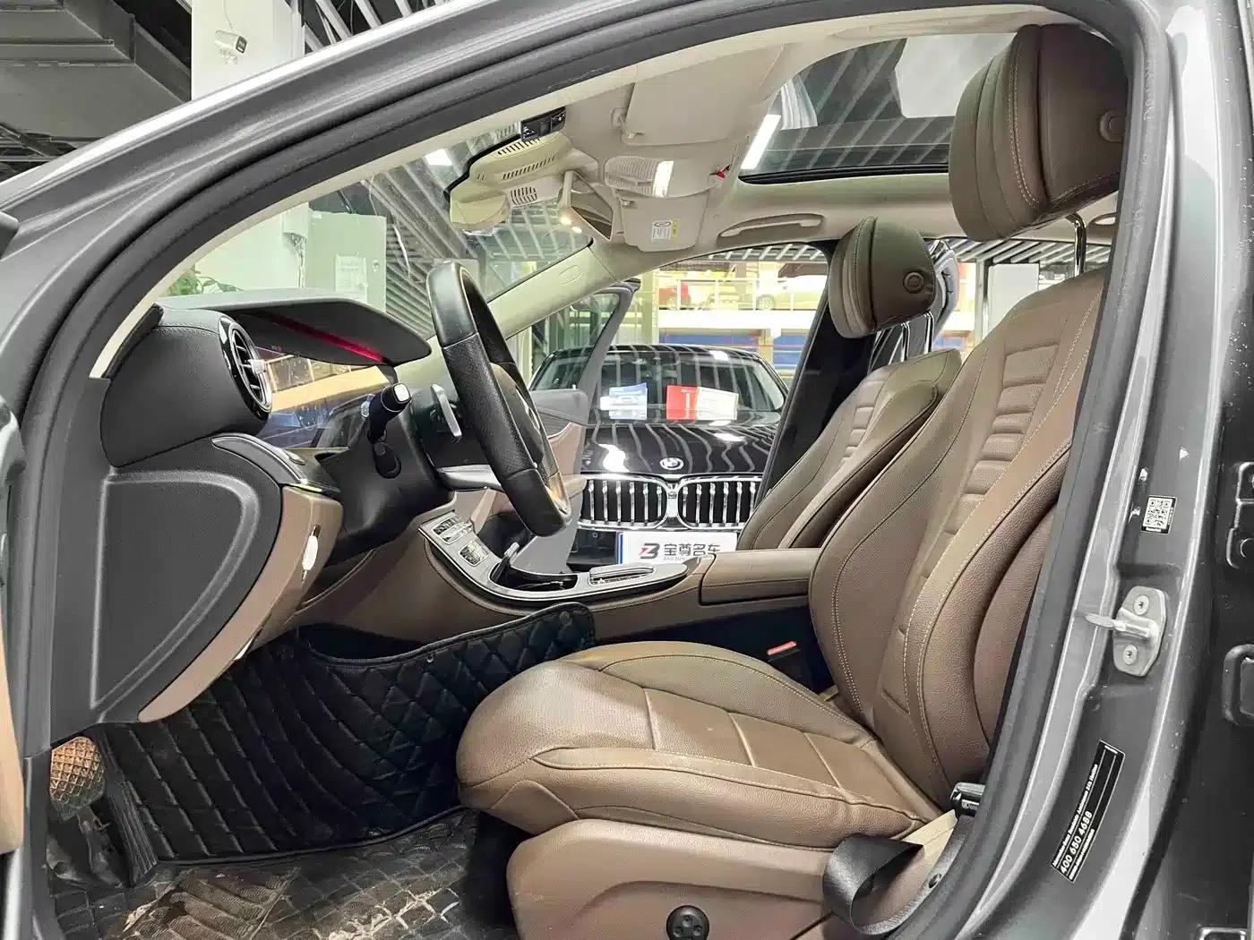 Mercedes-Benz E-Class 2020 Facelift E 300 L Sport Special Edition — миниатюра 8