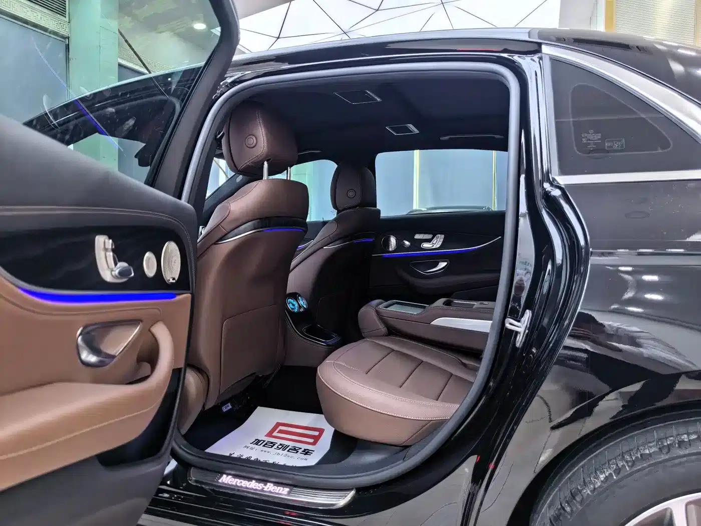 Mercedes-Benz E-Class 2023 E 300 L Sport Luxury — миниатюра 12