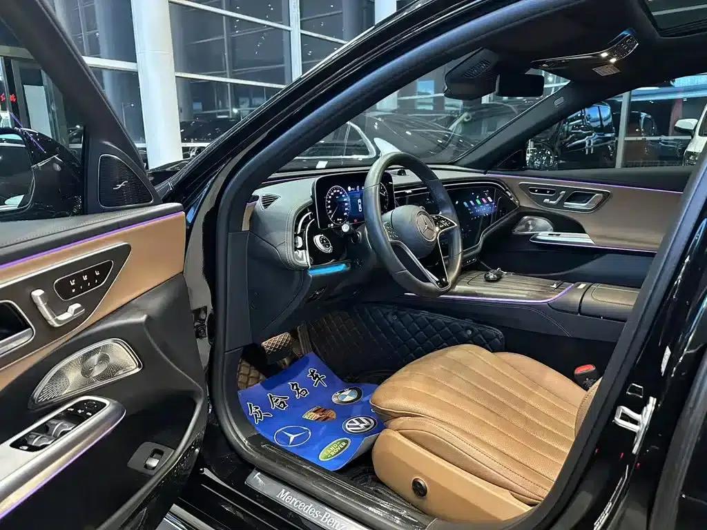 Mercedes-Benz E-Class 2025 Facelift E 300 L Luxury — миниатюра 7