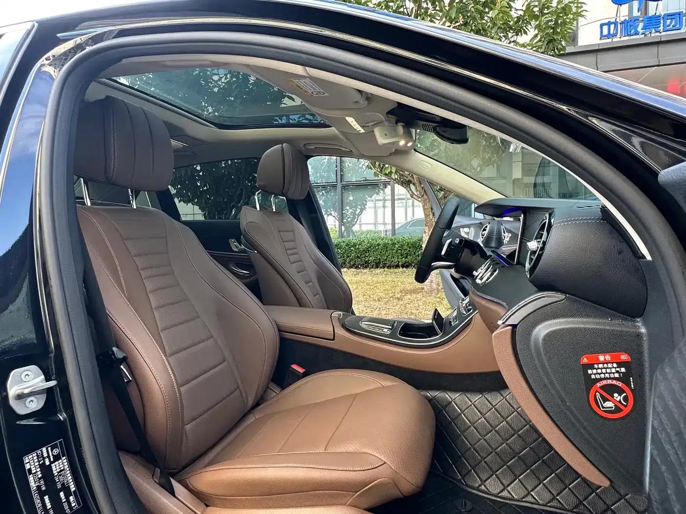 Mercedes-Benz E-Class 2020 Facelift E 300 L Sport Special Edition — миниатюра 11