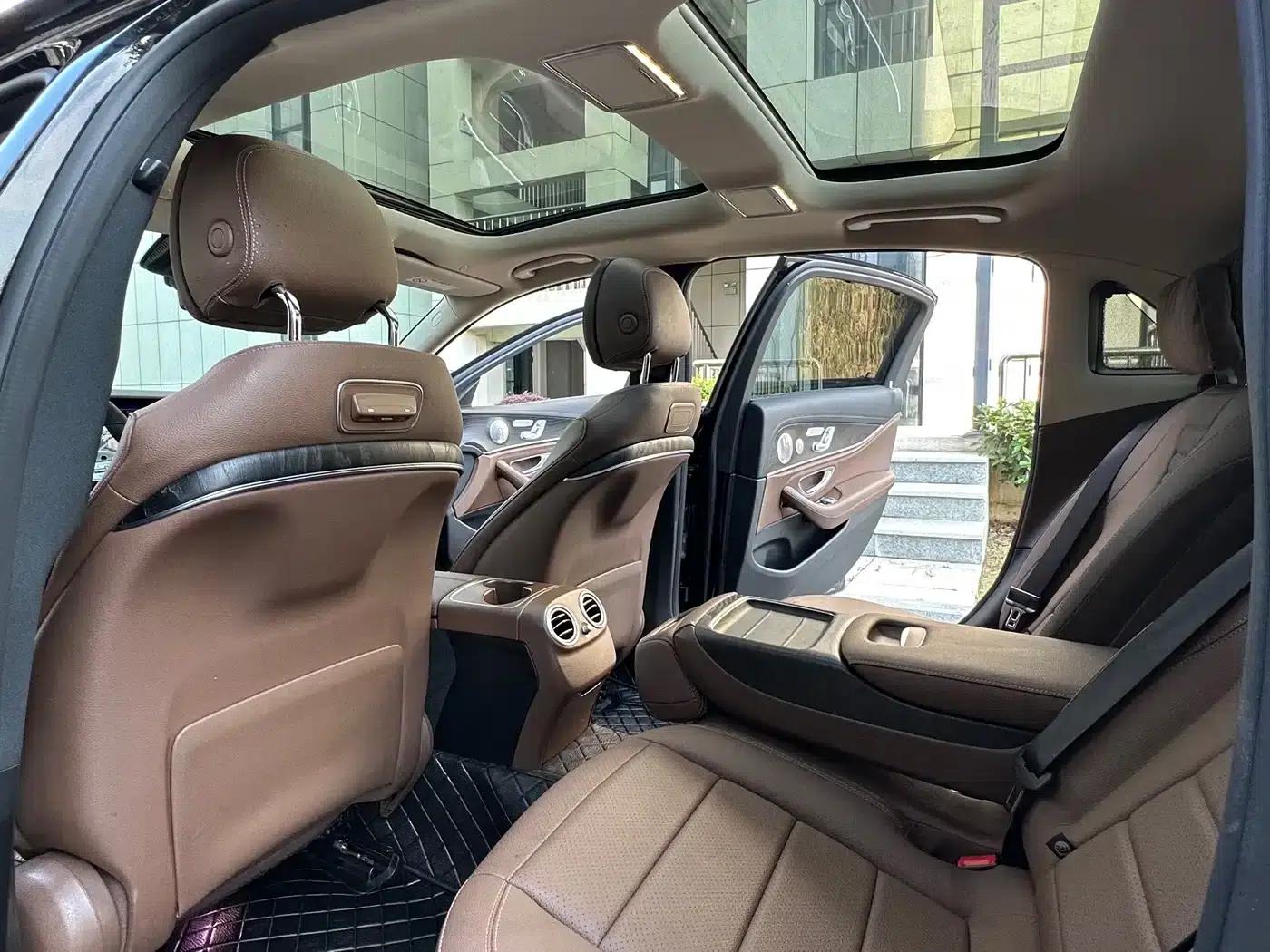 Mercedes-Benz E-Class 2020 Facelift E 300 L Sport Special Edition — миниатюра 12