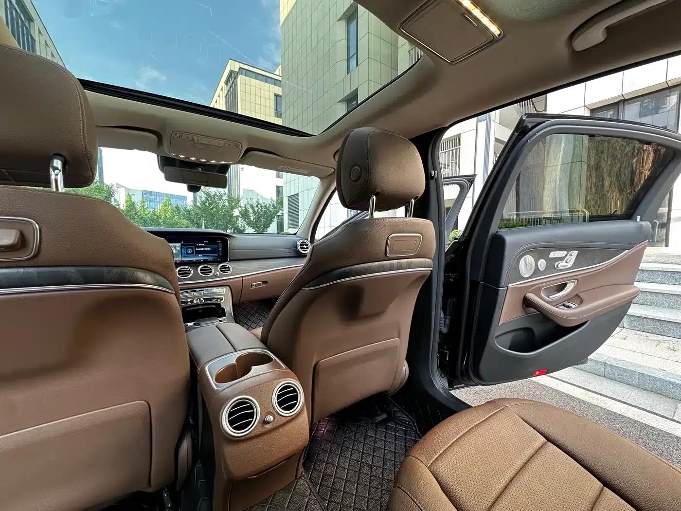 Mercedes-Benz E-Class 2020 Facelift E 300 L Sport Special Edition — миниатюра 17