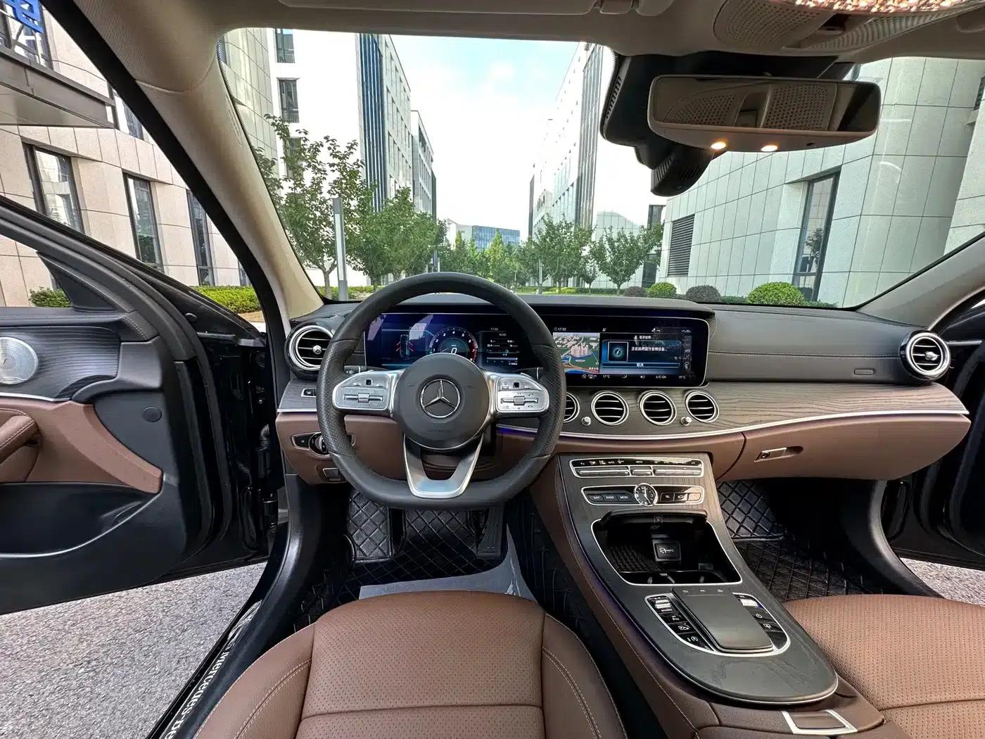 Mercedes-Benz E-Class 2020 Facelift E 300 L Sport Special Edition — миниатюра 22