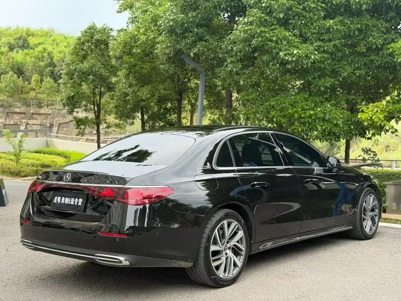 Mercedes-Benz E-Class 2024 E 300 L Fashion Edition — миниатюра 7