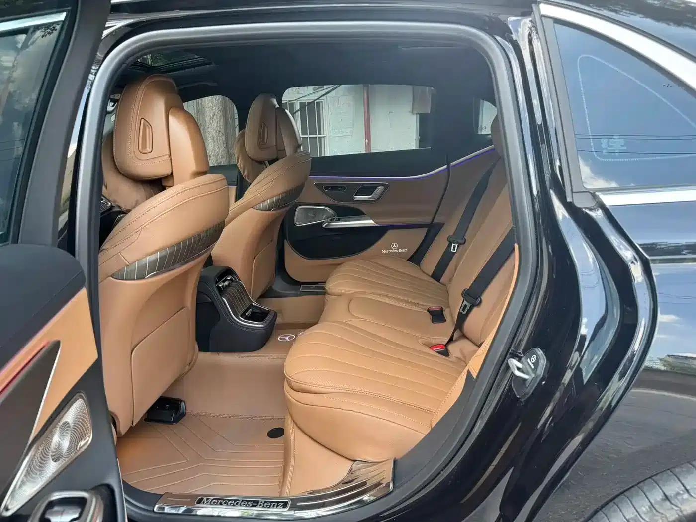 Mercedes-Benz E-Class 2024 E 300 L Fashion Edition — миниатюра 5