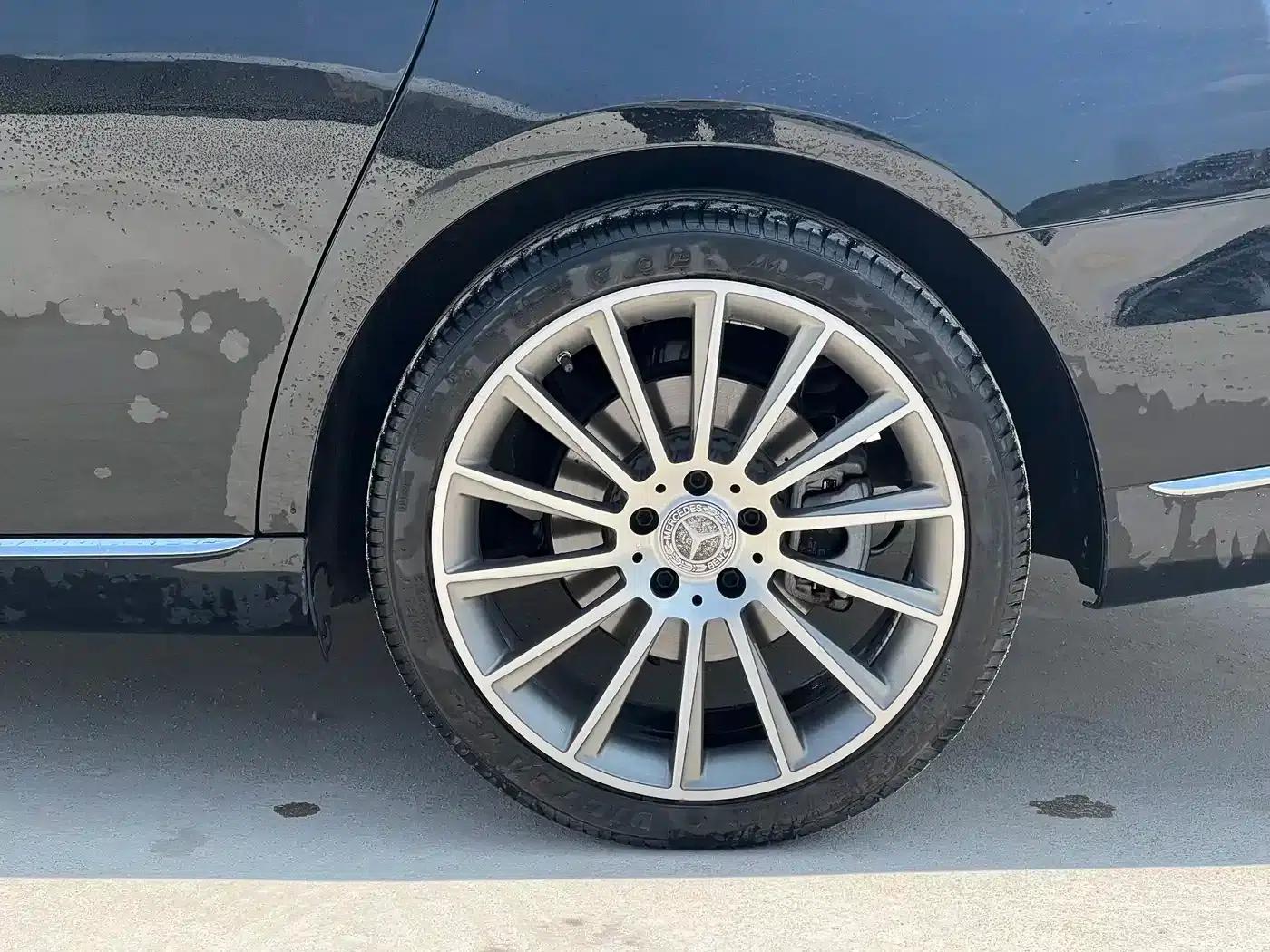 Mercedes-Benz E-Class 2020 E 300 L Fashion Edition — миниатюра 11