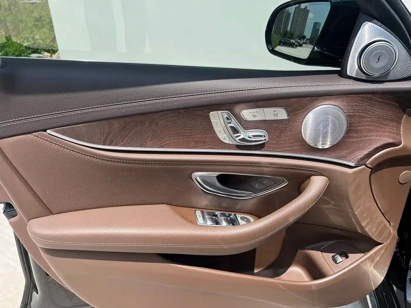 Mercedes-Benz E-Class 2020 E 300 L Fashion Edition — миниатюра 5