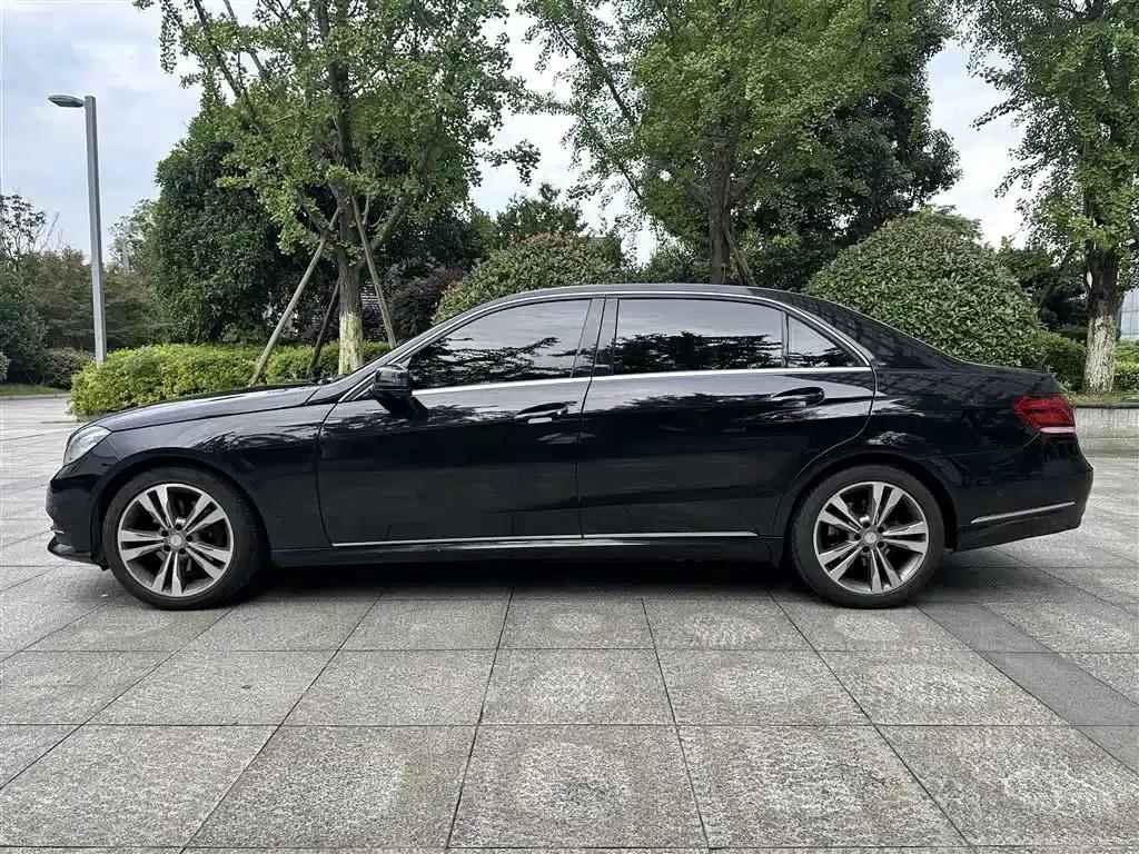 2015 Mercedes-Benz E-Class E 200 L — миниатюра 11