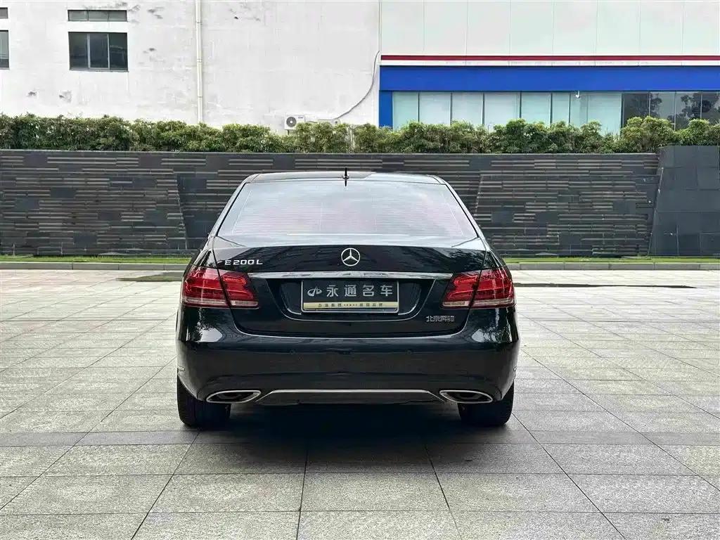 2015 Mercedes-Benz E-Class E 200 L — миниатюра 13