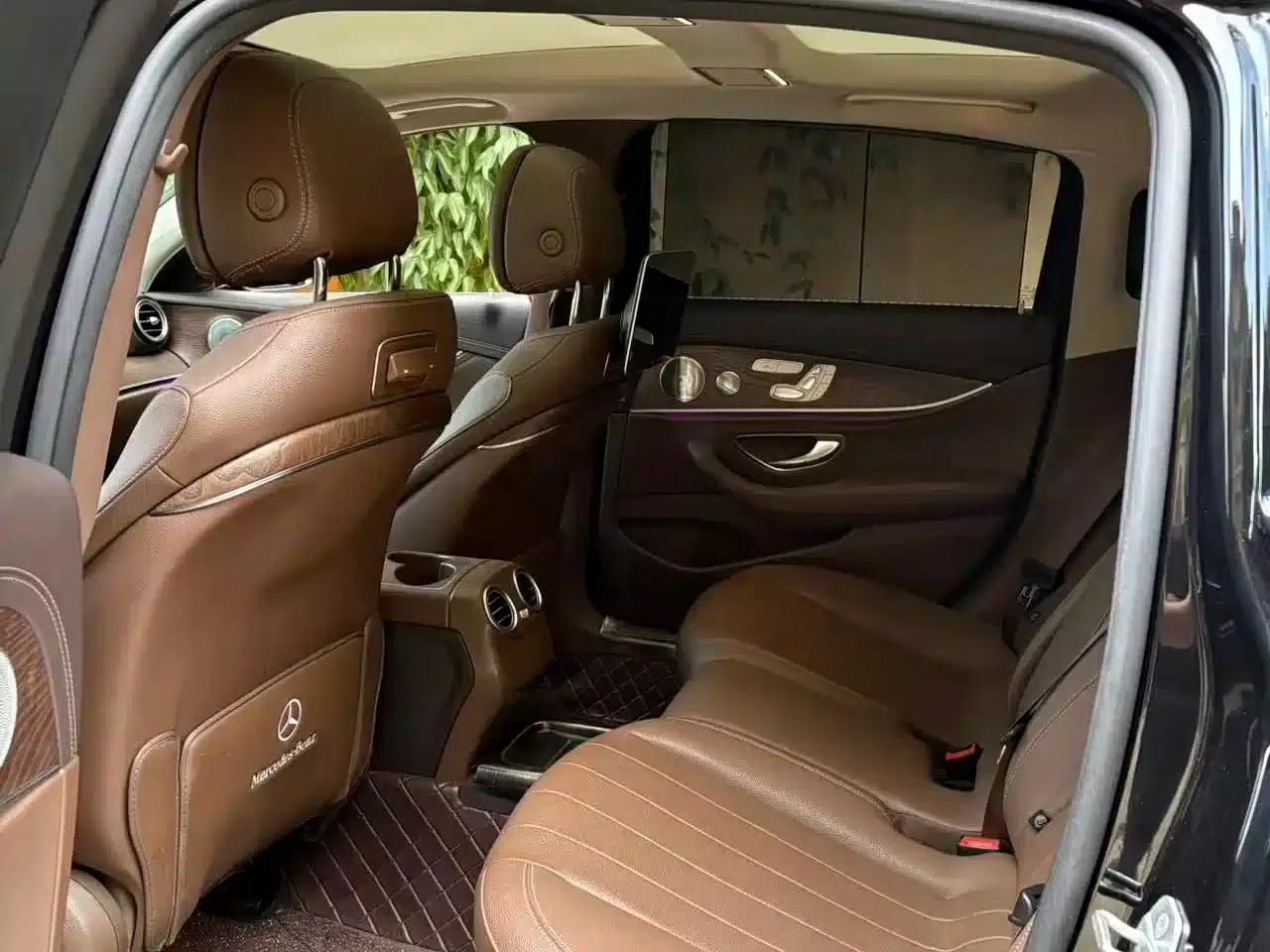 Mercedes-Benz E-Class 2019 Facelift E 300 L Fashion Model — миниатюра 6
