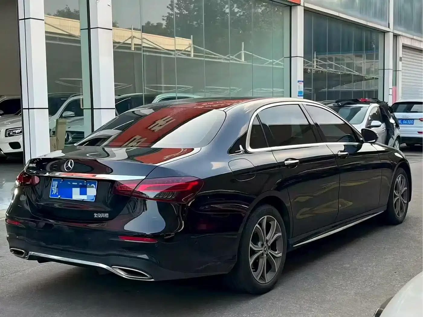 Mercedes-Benz E-Class 2022 E 300 L Sport Style — миниатюра 9
