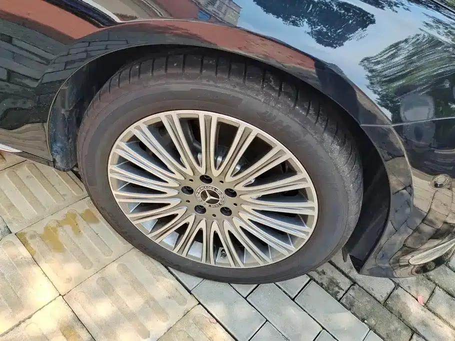 2021 Mercedes-Benz E-Class E 300 L Luxury — миниатюра 5