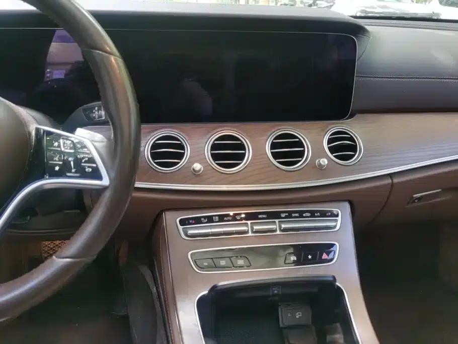 Mercedes-Benz E-Class 2021 Facelift E 260 L — миниатюра 13