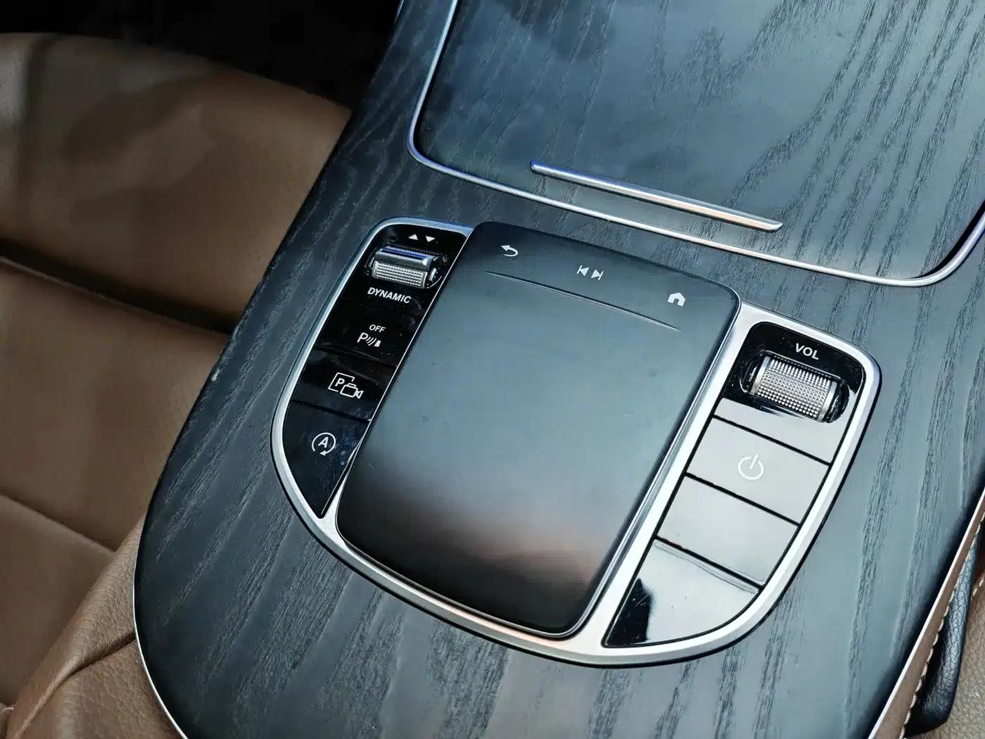 Mercedes-Benz E-Class 2021 Facelift E 260 L Sport — миниатюра 18