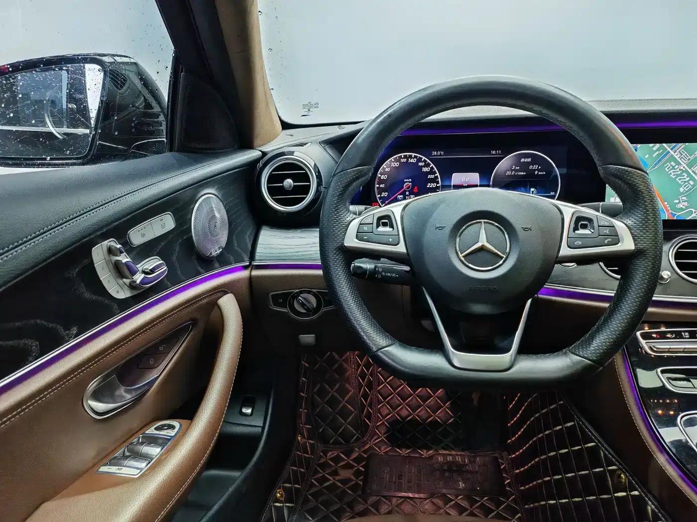 2016 Mercedes-Benz E-Class E 300 L Sport Luxury — миниатюра 9