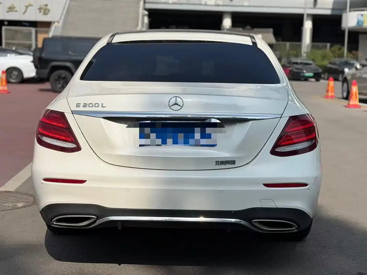 2018 Mercedes-Benz E-Class E 200 L Sport — миниатюра 3