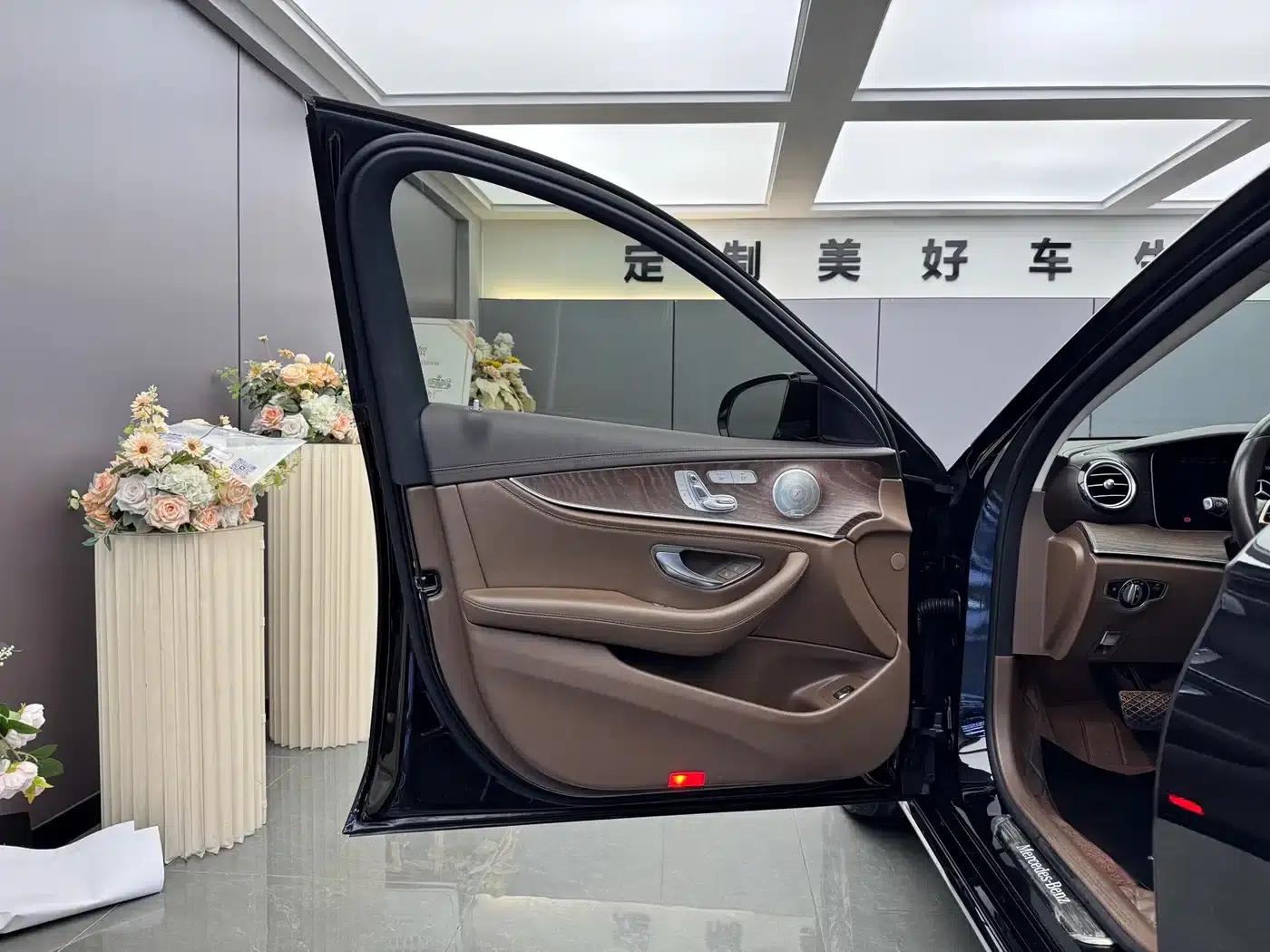 Mercedes-Benz E-Class 2023 E 300 L Luxury — миниатюра 11