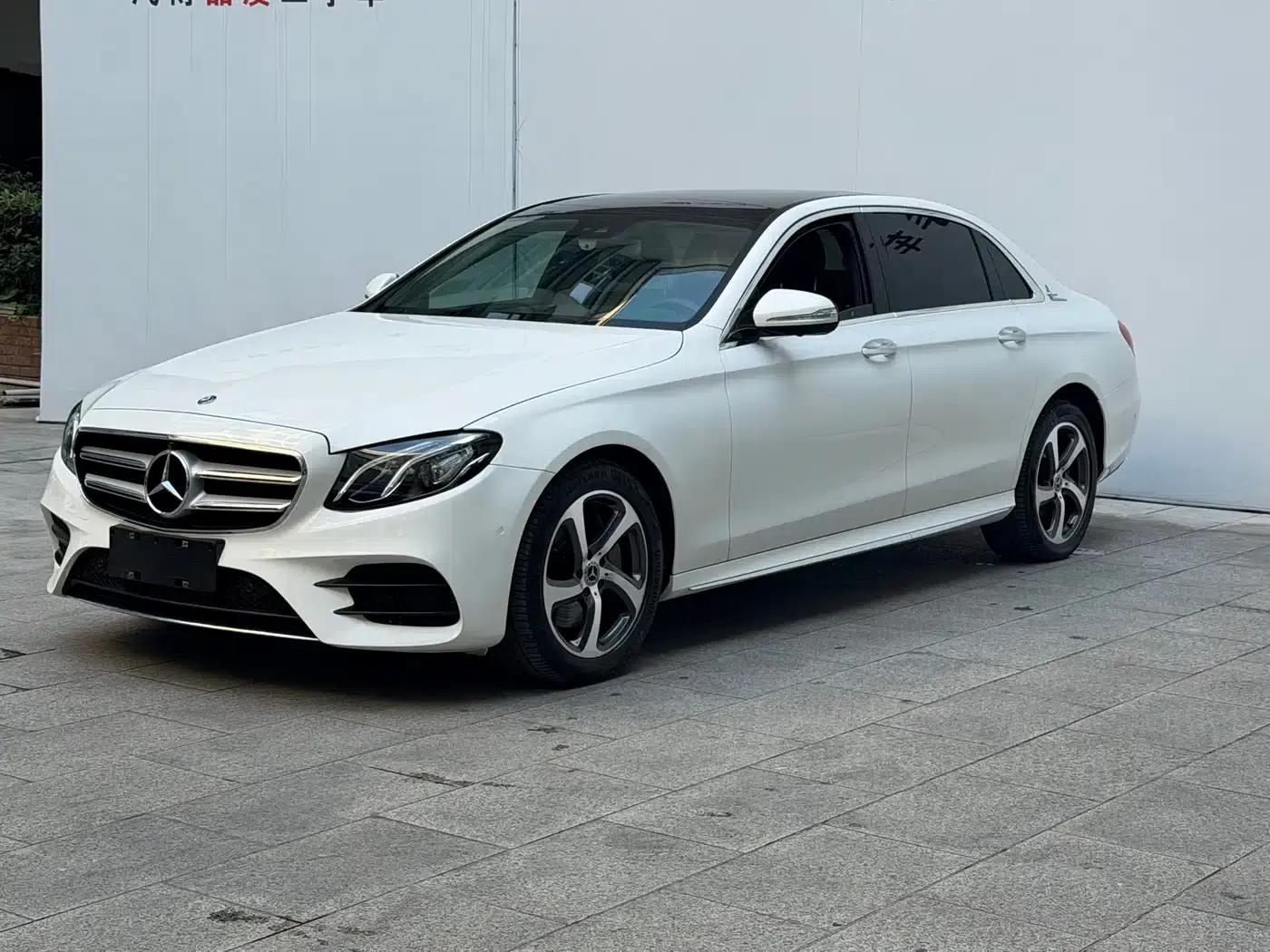 2016 Mercedes-Benz E-Class E 300 L Sport Style — миниатюра 1
