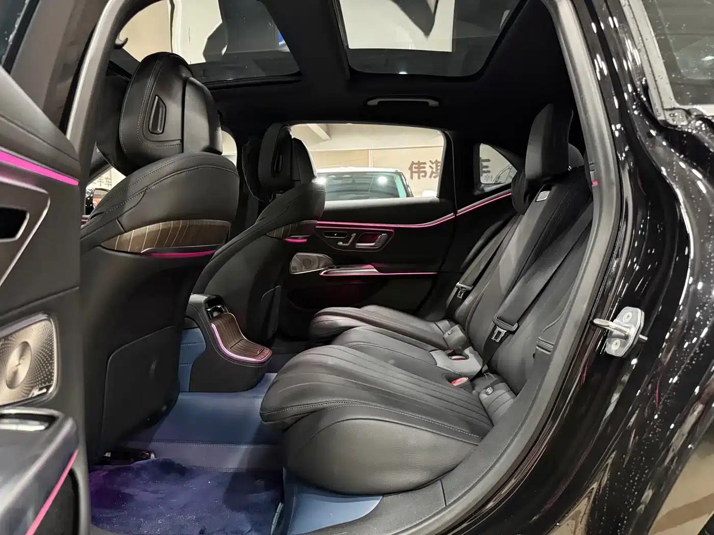 2024 Mercedes-Benz E-Class E 300 L Luxury — миниатюра 12