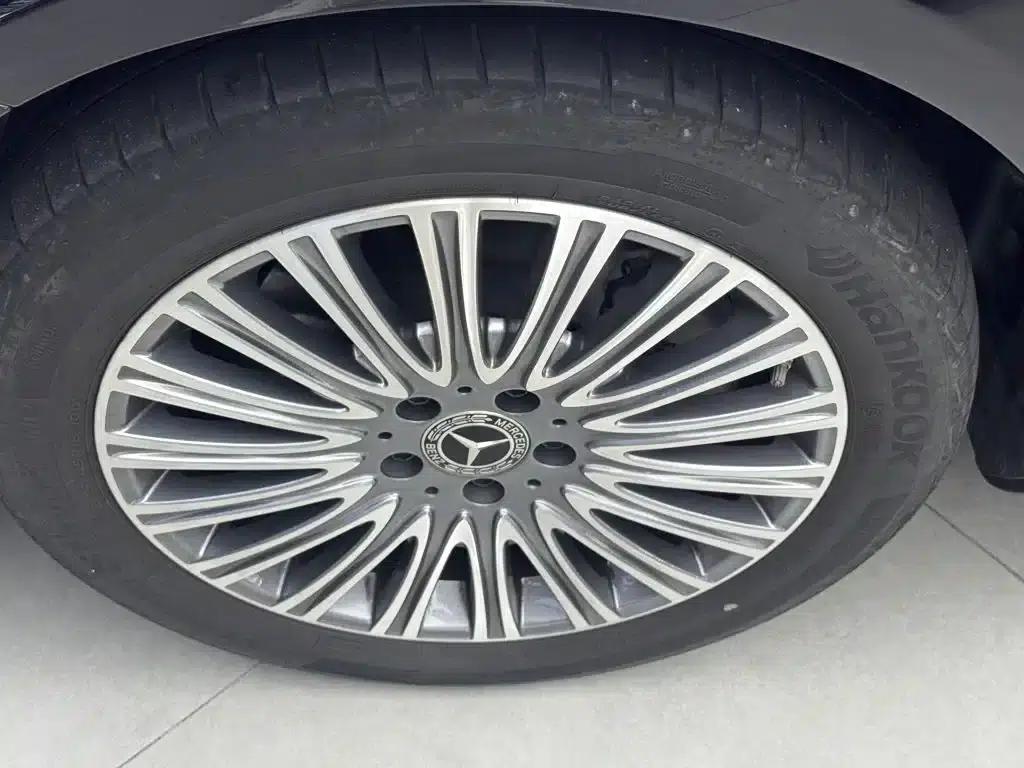 Mercedes-Benz E-Class 2023 Facelift E 300 L Luxury — миниатюра 11