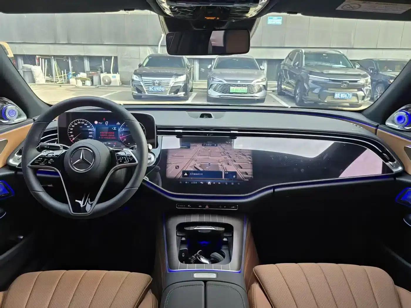 2025 Mercedes-Benz E-Class E 300 L Luxury — миниатюра 6