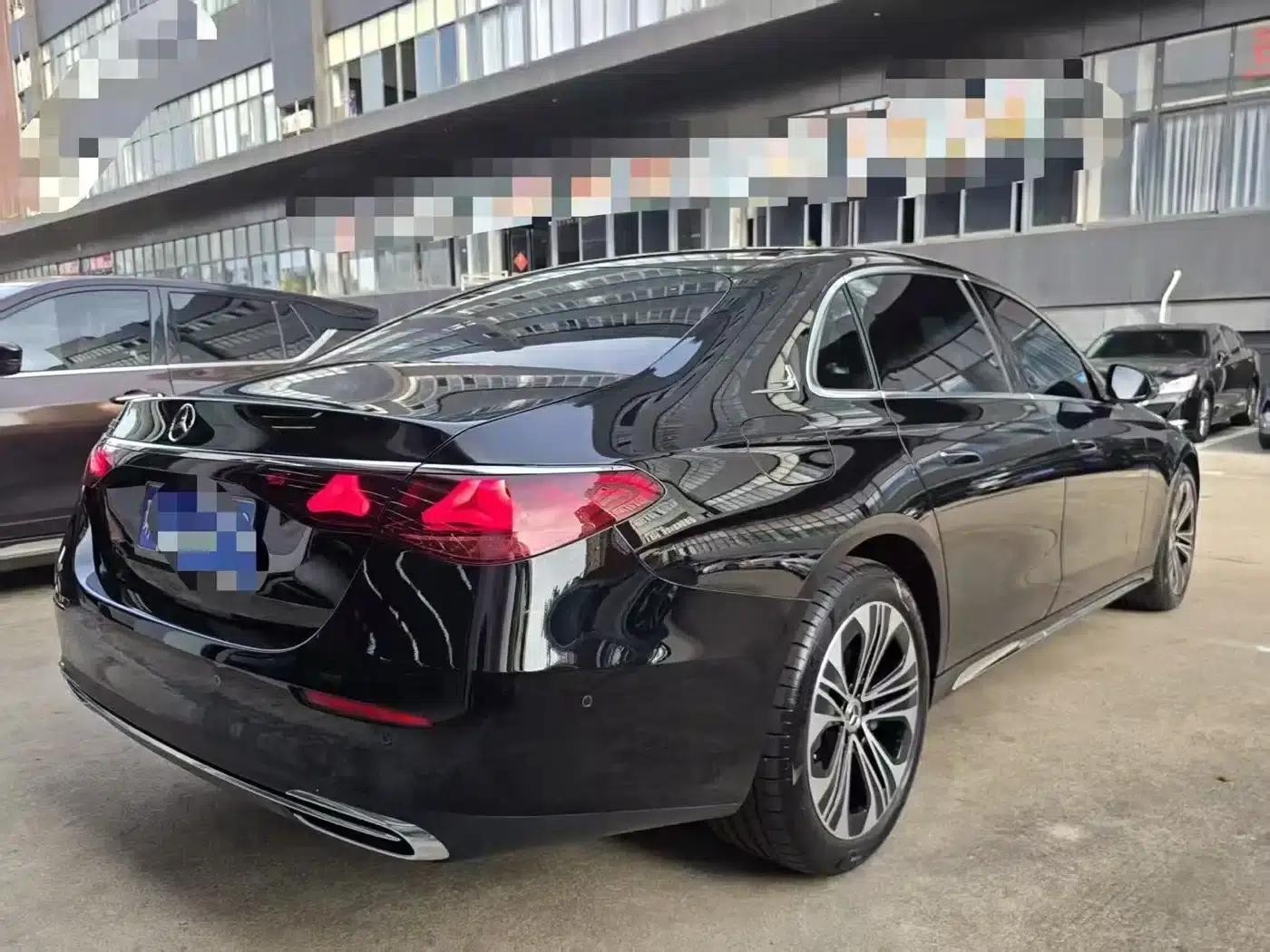 2025 Mercedes-Benz E-Class E 300 L Luxury — миниатюра 9