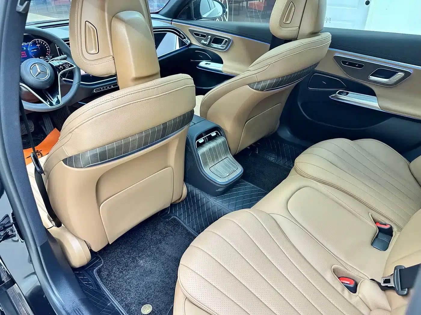 2026 Mercedes-Benz E-Class E 300 L Luxury — миниатюра 11