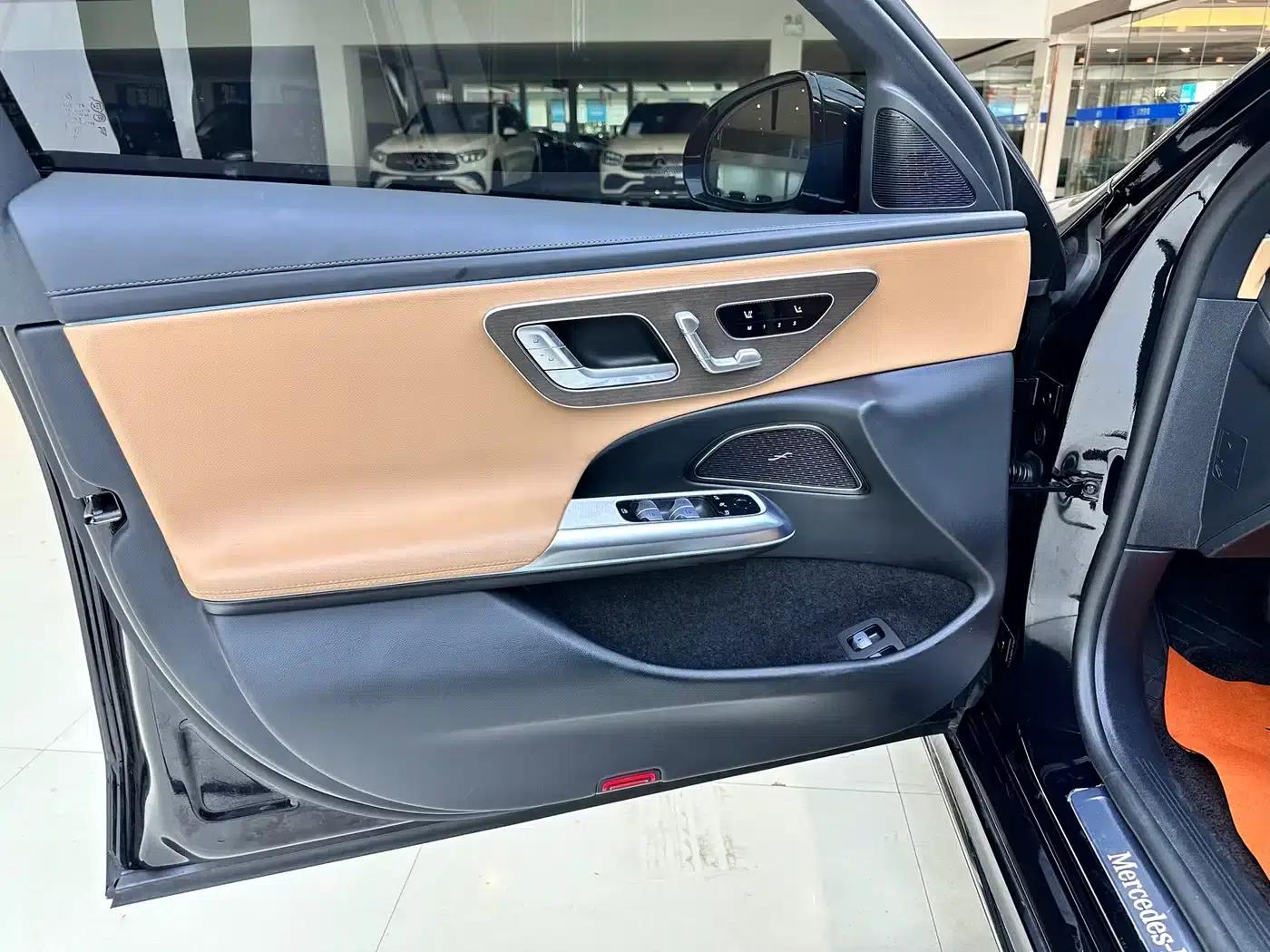 2026 Mercedes-Benz E-Class E 300 L Luxury — миниатюра 8