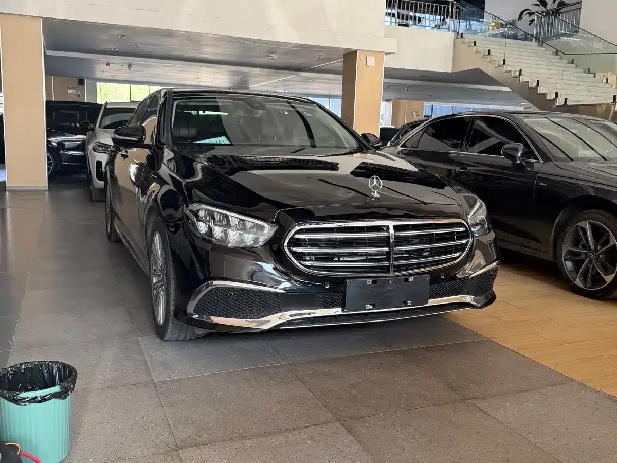Mercedes-Benz E-Class 2019 E 300 L Sport Style — миниатюра 2