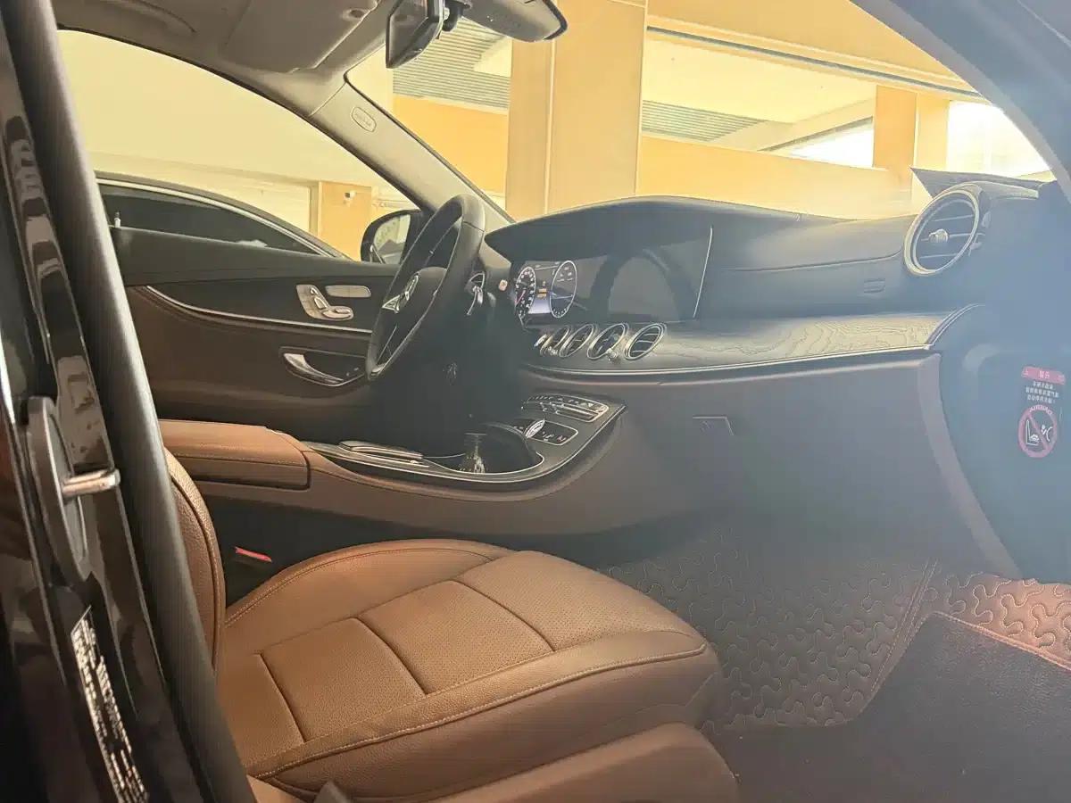Mercedes-Benz E-Class 2019 E 300 L Sport Style — миниатюра 6