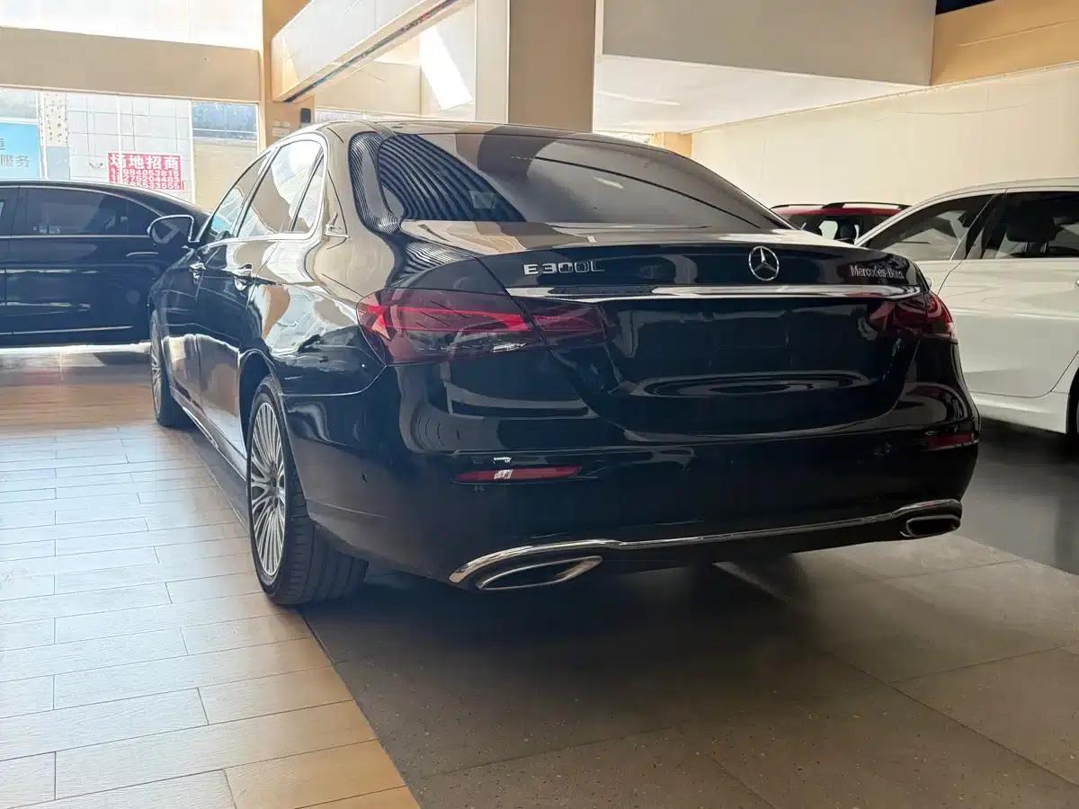 Mercedes-Benz E-Class 2019 E 300 L Sport Style — миниатюра 7