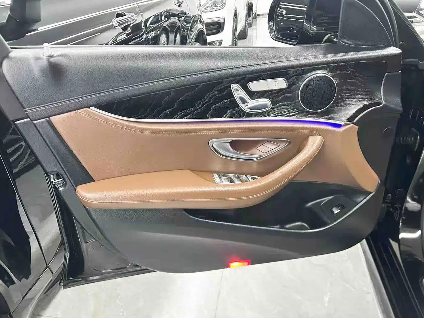 2016 Mercedes-Benz E-Class E 200 L Sport — миниатюра 13