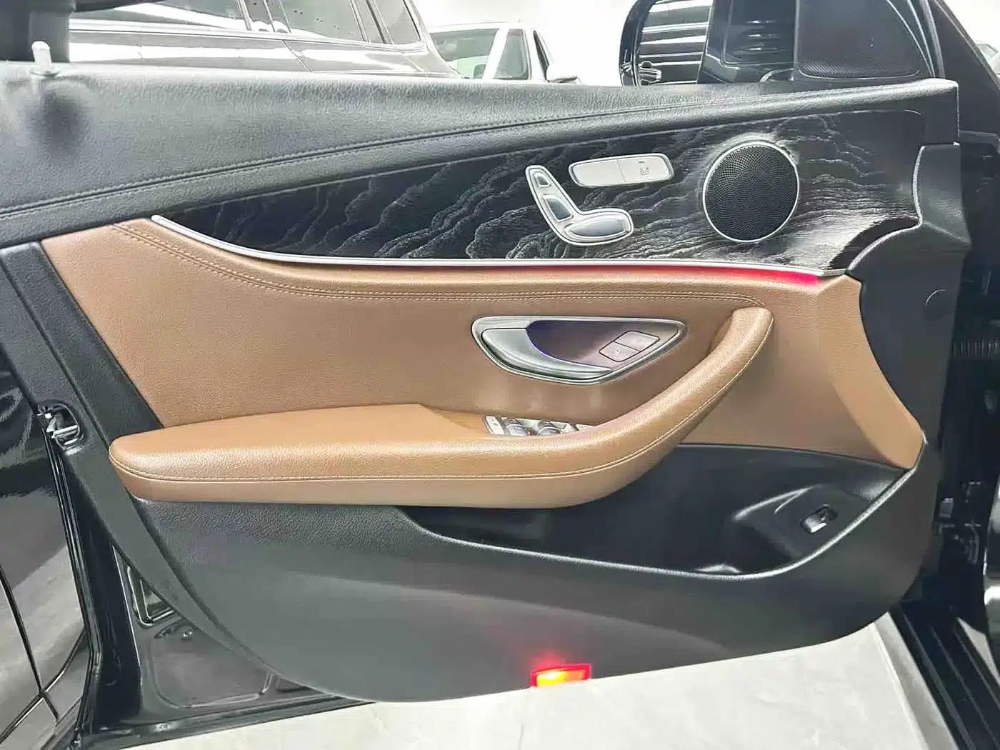 2016 Mercedes-Benz E-Class E 200 L Sport — миниатюра 14