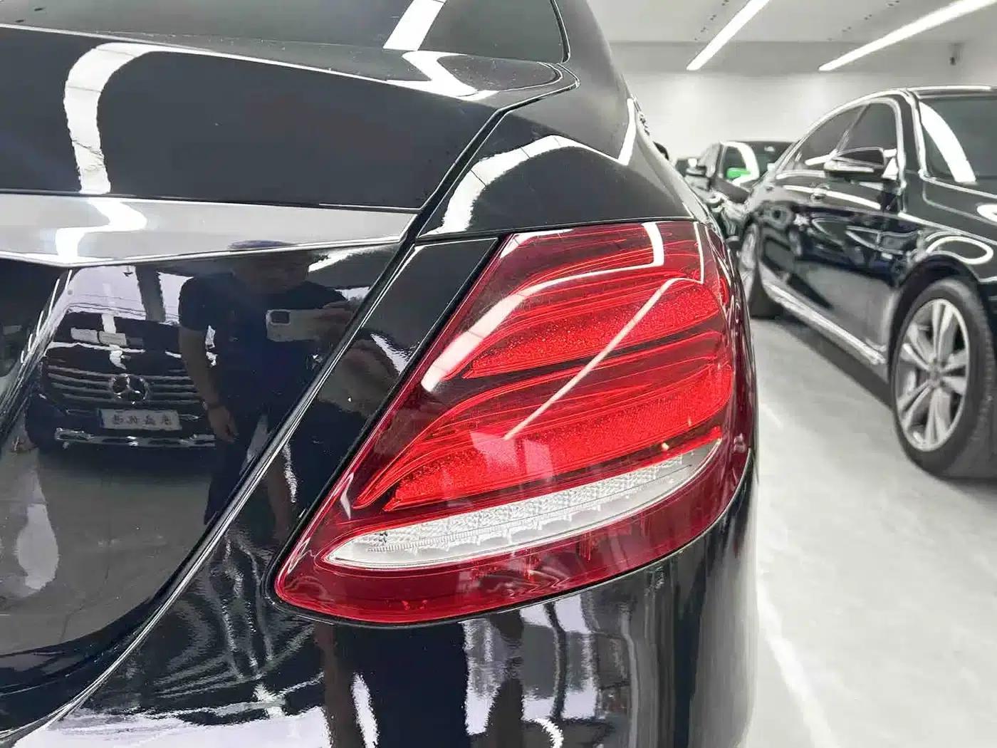 2016 Mercedes-Benz E-Class E 200 L Sport — миниатюра 22