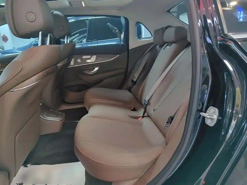 Mercedes-Benz E-Class 2023 Facelift E 300 L Luxury — миниатюра 17