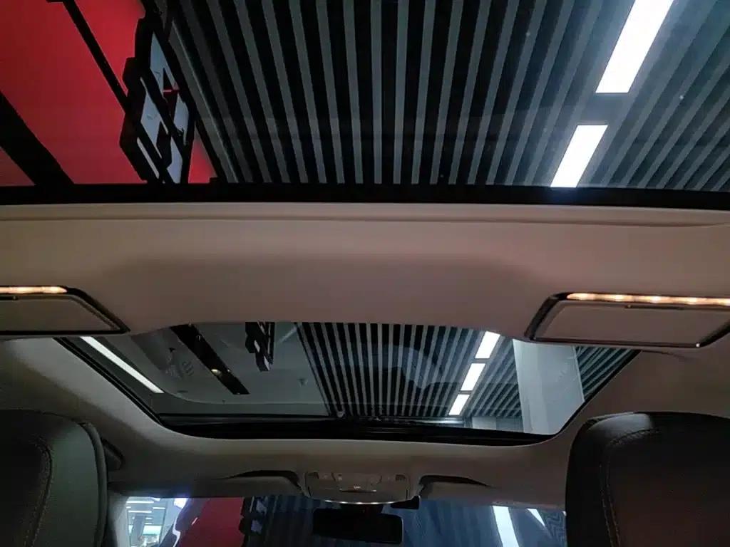 Mercedes-Benz E-Class 2023 Facelift E 300 L Luxury — миниатюра 18